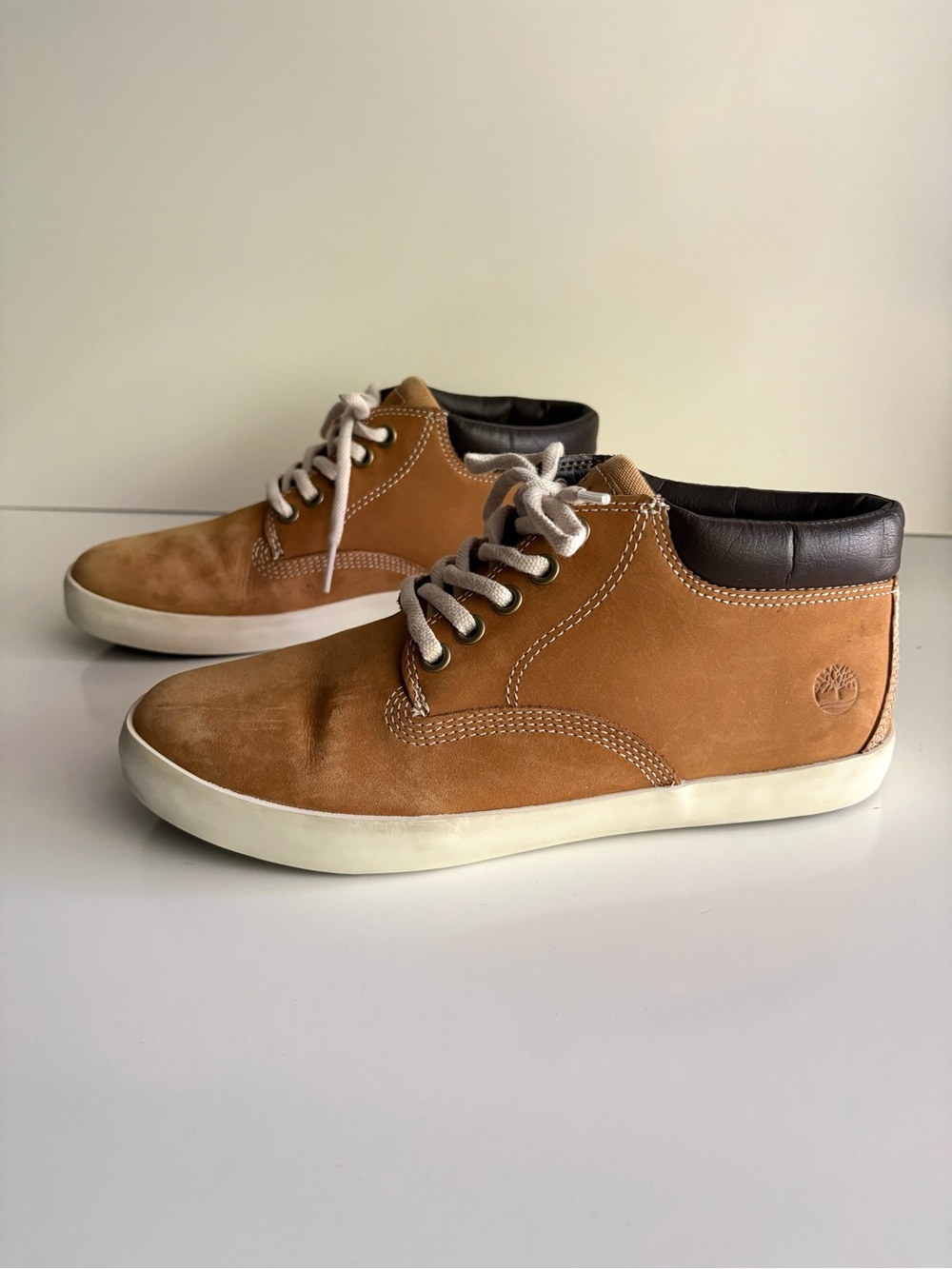 Timberland Women's Dausette Chukka Sneaker Boot Size 7.5